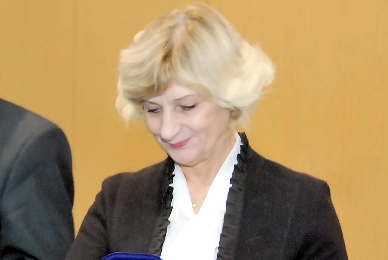 Skyriaus vedėja keičia pareigas / Švietimo ir sporto skyriaus vedėja Dalė Steponavičienė.