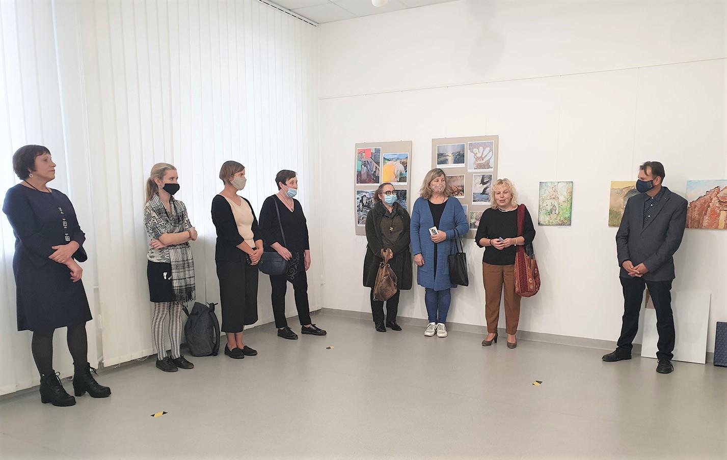 Ukmergės meno mokykla švenčia dešimtmetį / Mokyklos sukaktį paminėjo dailės darbų paroda.  Autorės nuotr.