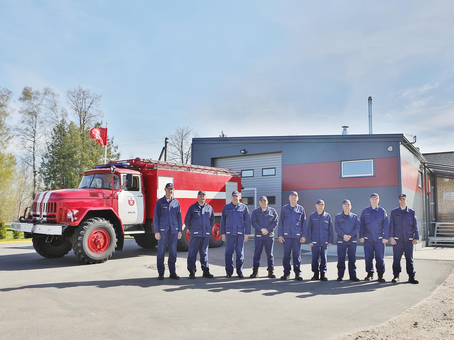 Valų ugniagesiai dirbs naujose patalpose / Įvyko naujojo Valų ugniagesių komandos pastato atidarymas.  Dainiaus Vyto nuotr.