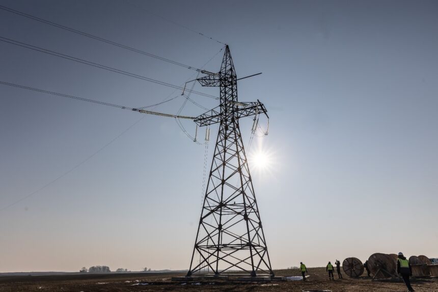 Teisininkai: siekis pratęsti visuomeninį elektros energijos tiekimą gali iškreipti konkurenciją rinkoje